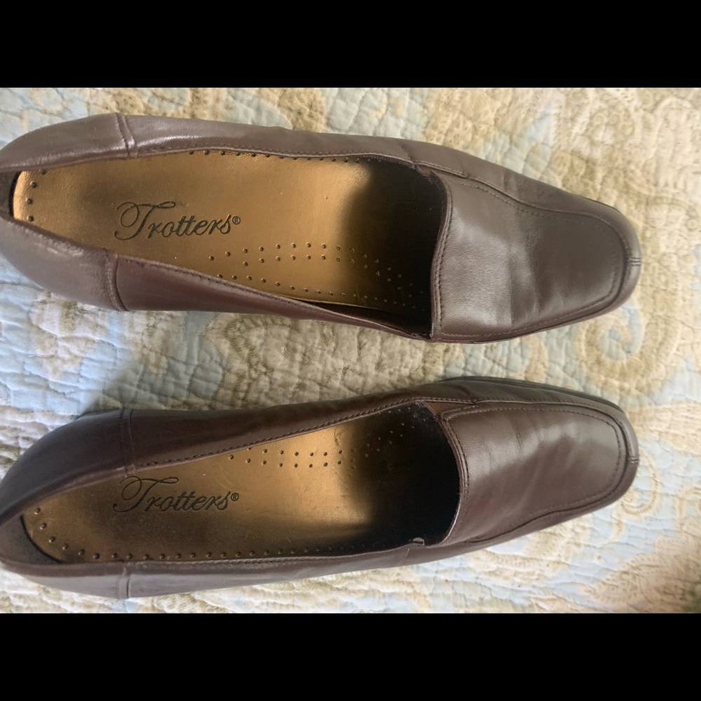 Trotter’s Shoes size 11 slim